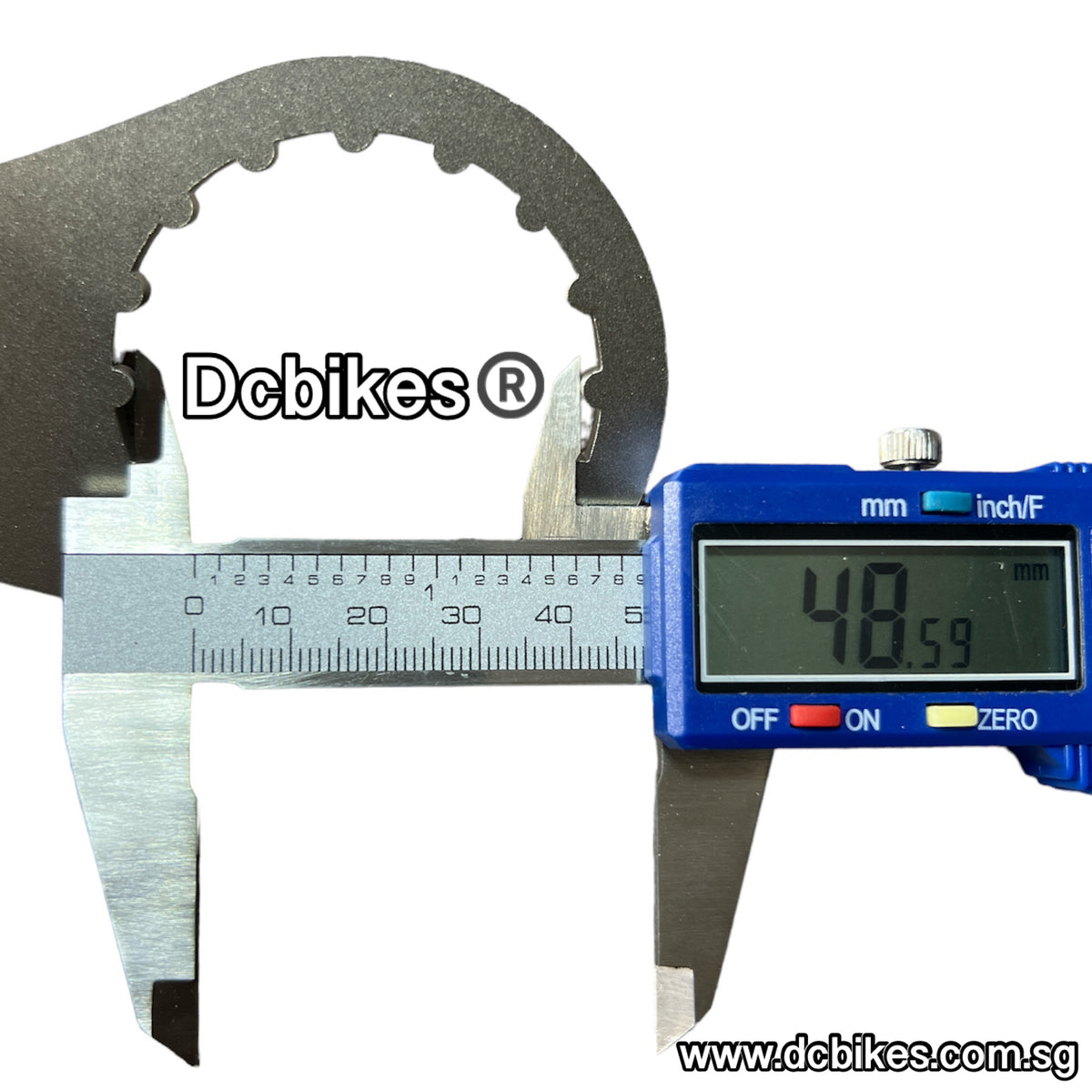 Wheels Manufacturing Bottom Bracket Tool - Fits 48.5mm & 44mm 16-Notch BBs, Comes With Wrench