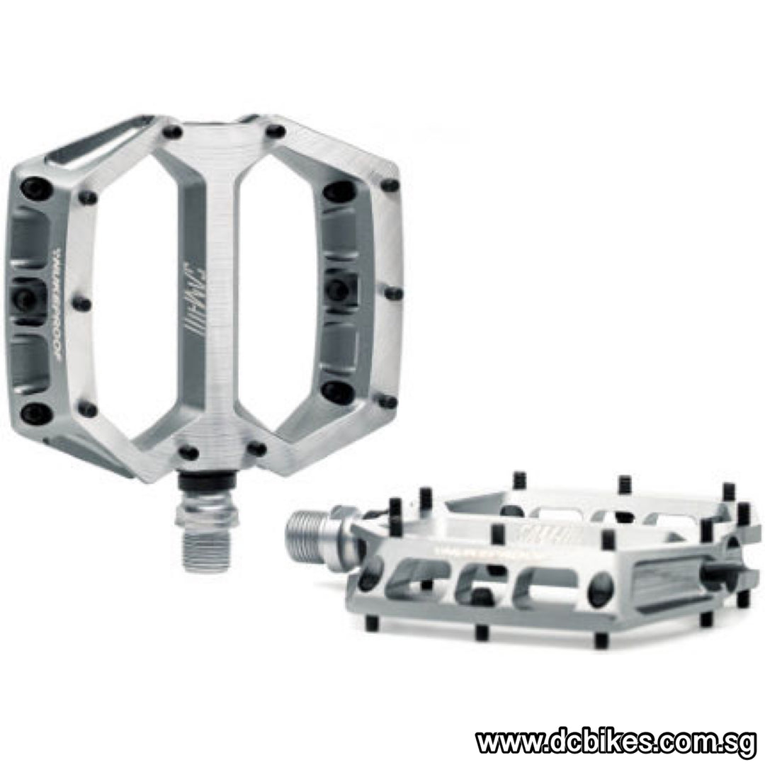 pedal nukeproof Nukeproof Horizon Pro Sam Hill Enduro Aluminum Pedals – Dcbikes